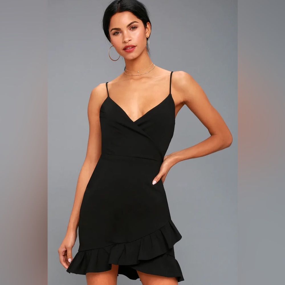 Lulus little black dress
